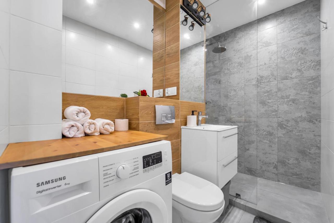 Chmielna Downtown Apartments - City Center, Aircon - By Rentujemy Warsaw Luaran gambar