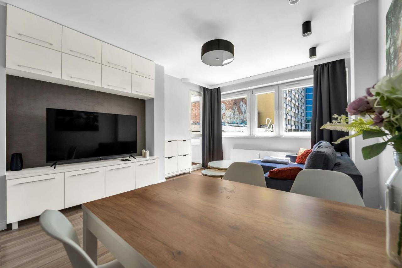 Chmielna Downtown Apartments - City Center, Aircon - By Rentujemy Warsaw Luaran gambar